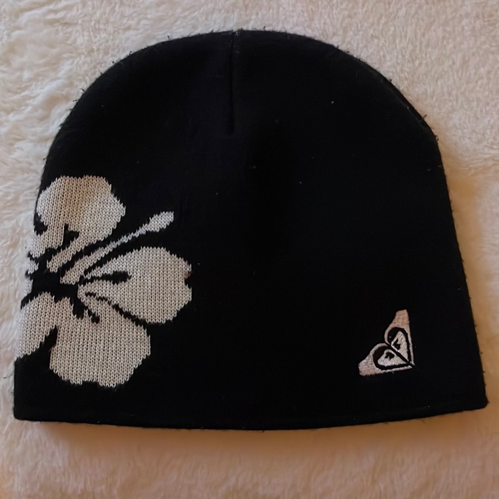 Roxy beanie